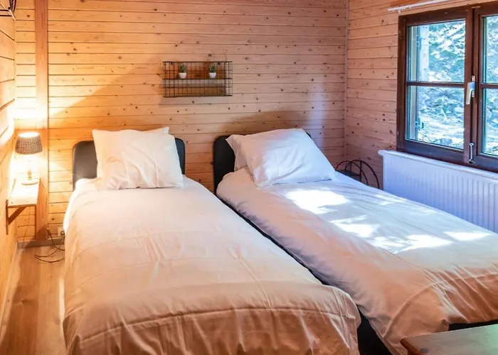 Chalet In The Woods With Nordic Bath